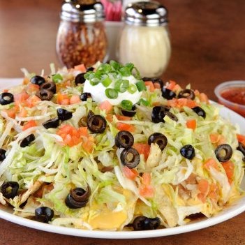 Order Signature Nachos  food online from Stone Canyon Pizza store, Kansas City on bringmethat.com