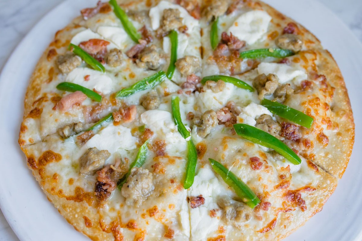 Order Jalapeno Popper Pizza food online from Pizzarev store, Corona on bringmethat.com