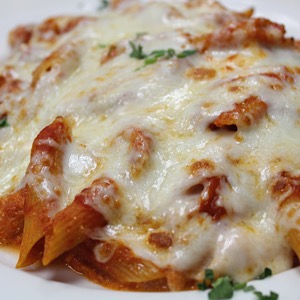 Order Baked Ziti food online from Pizzaiola store, North Babylon on bringmethat.com