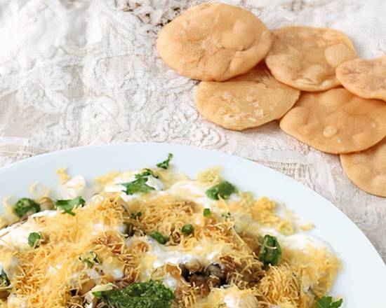 Order Papdi Chaat food online from Umami Express store, San Francisco on bringmethat.com