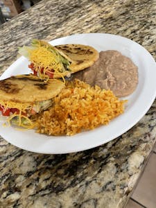Order 34. Gordita Plate (Beef) food online from Mi Rancho store, San Antonio on bringmethat.com
