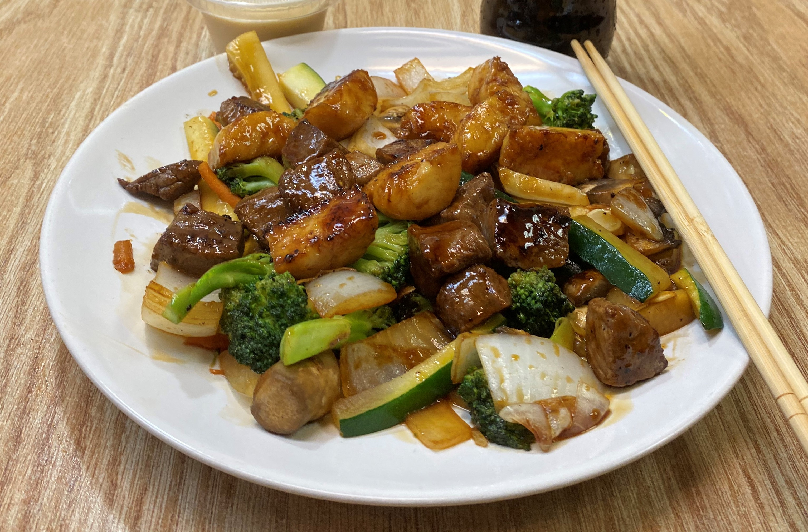 Order 42. Low Carb Scallops and Steak Combo food online from Tokyo Grill Express store, Greer on bringmethat.com