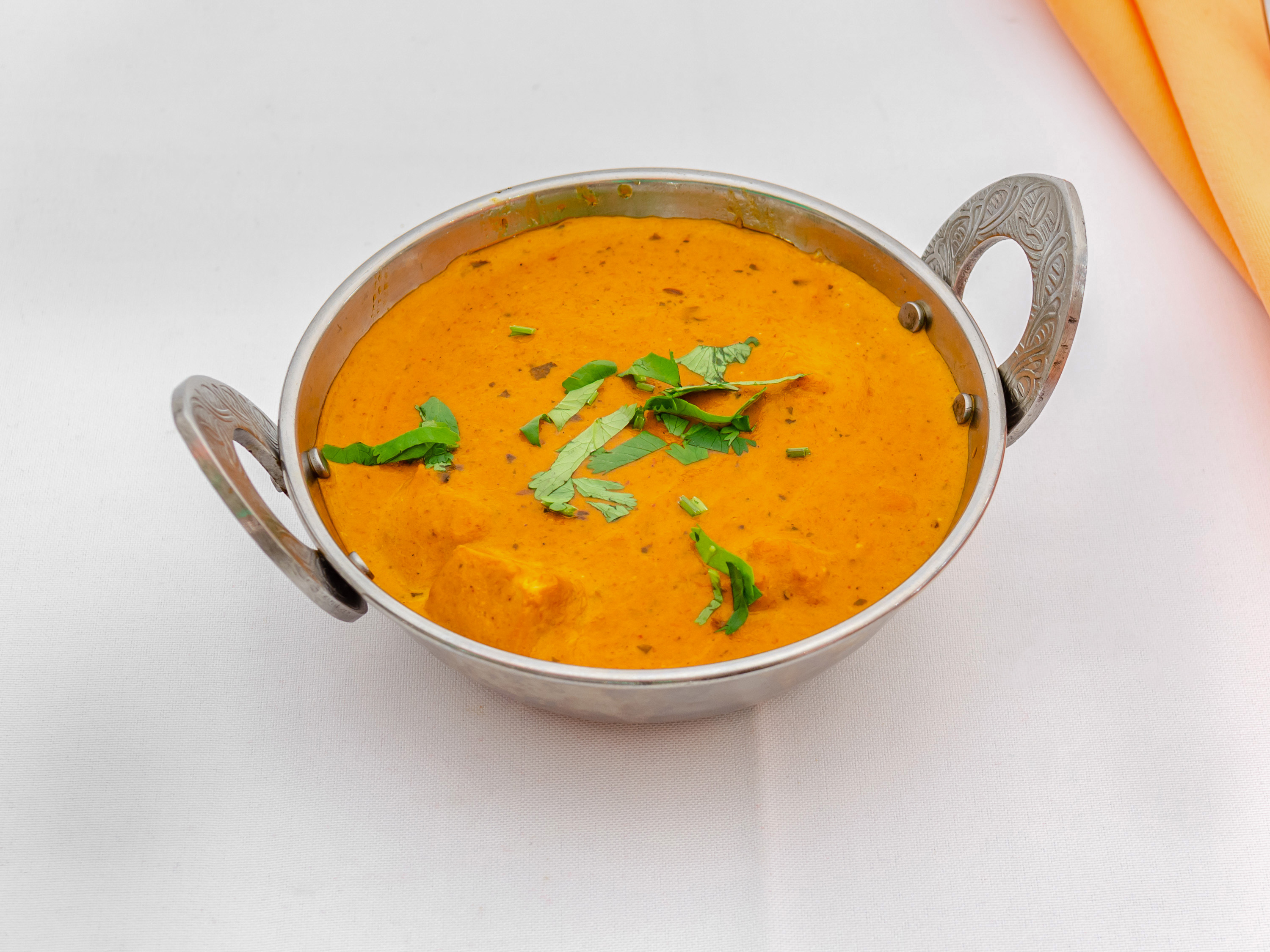 Order Paneer Makhani food online from Maleen Banquet Hall and Restaurant store, Bellerose on bringmethat.com