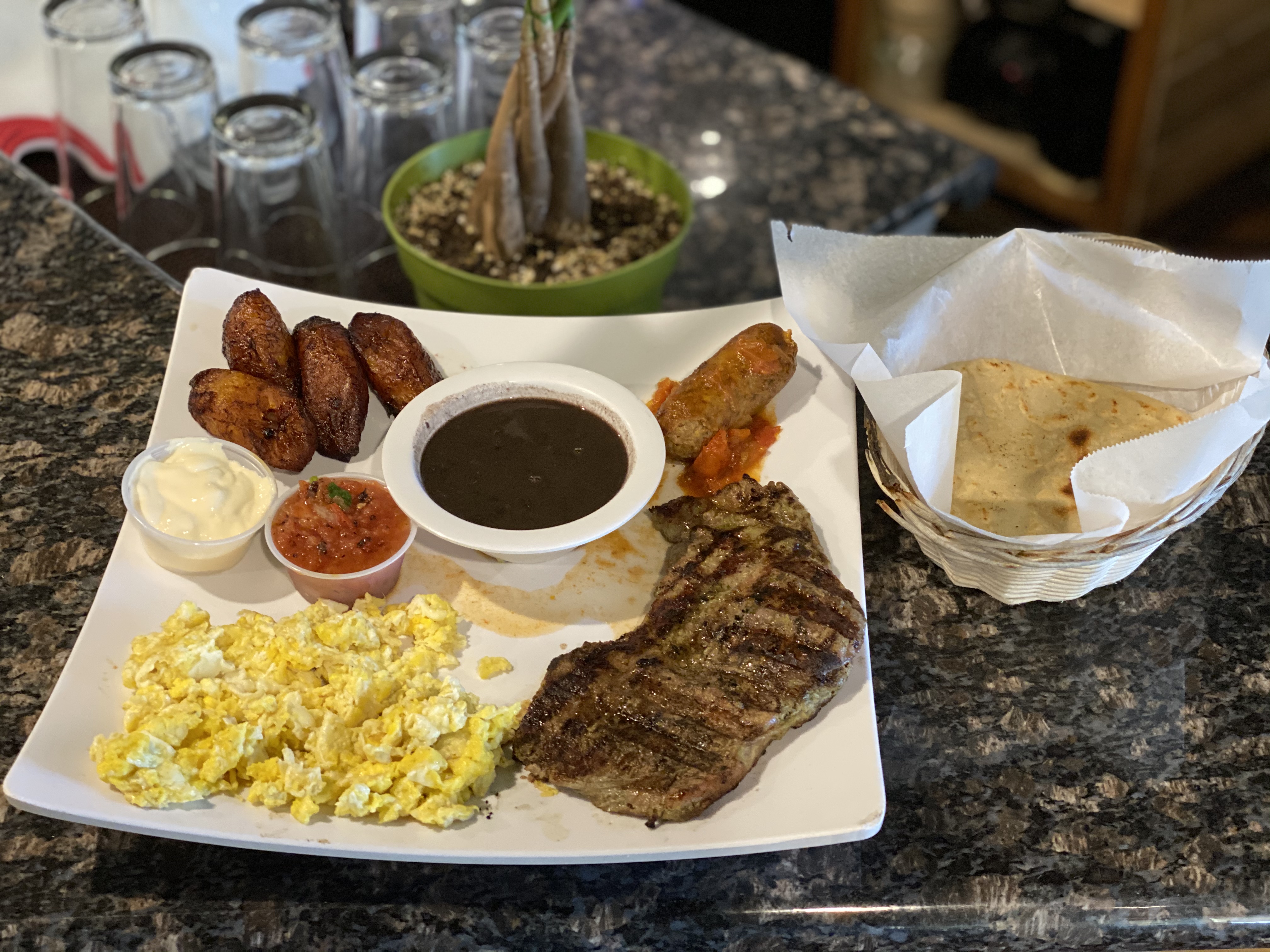 Order Huevos y Carne Asada food online from Puchica Bar And Grill store, Sherman Oaks on bringmethat.com