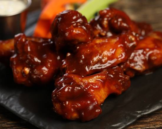 Order Traditional Classic BBQ - 8 Wings food online from Firebelly Wings store, Bloomington on bringmethat.com