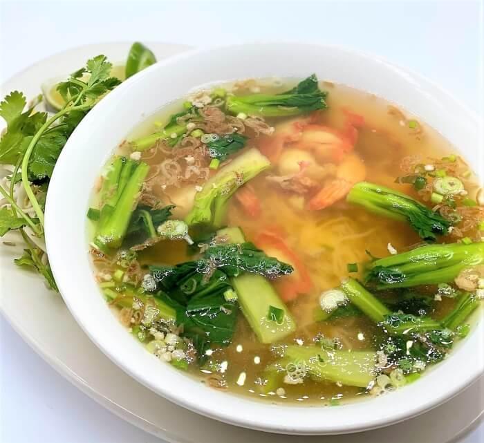 Order CHINATOWN EGG NOODLE SOUP food online from Kim Son Cafe  store, Houston on bringmethat.com