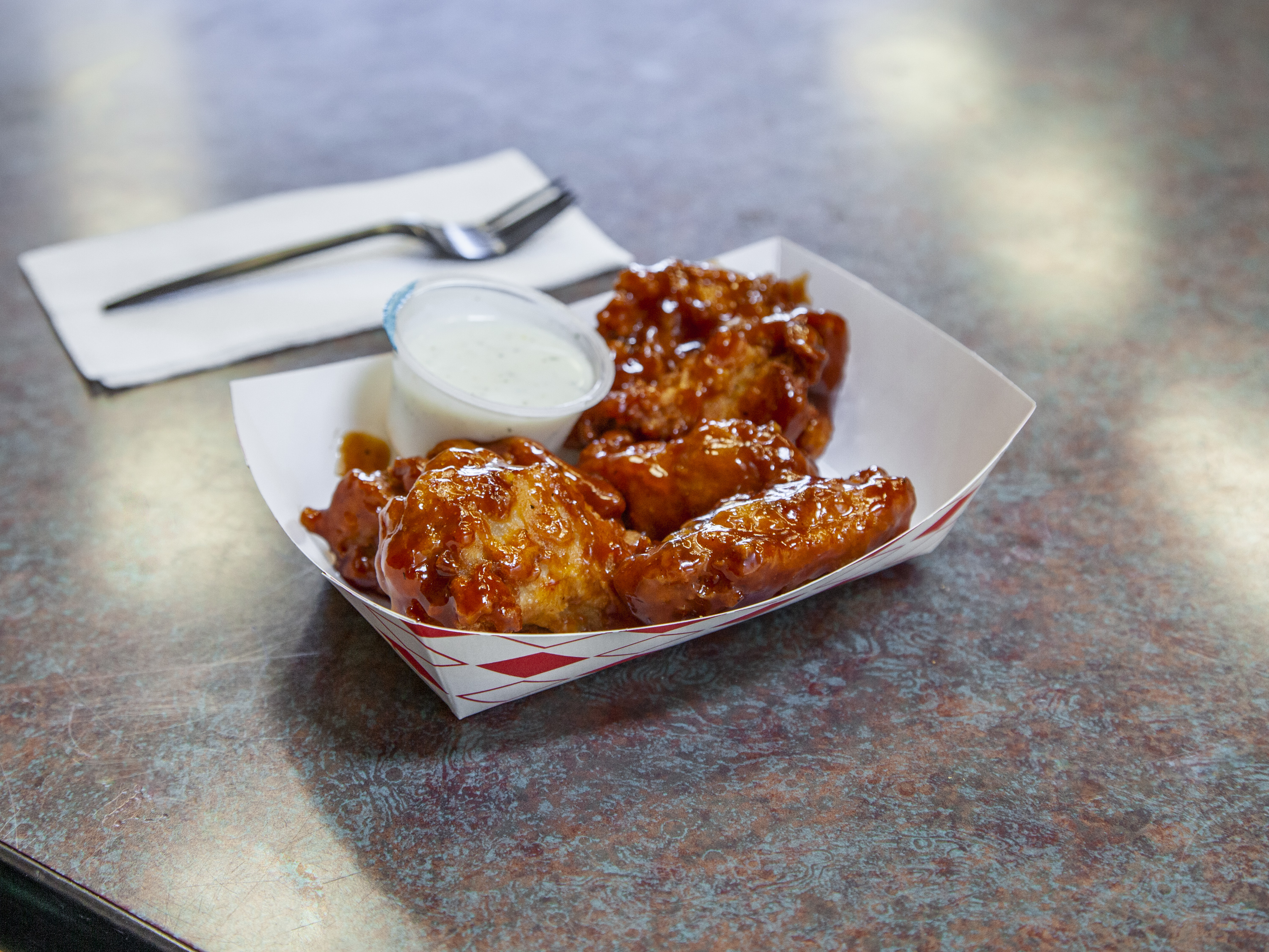 Order 6Pc Honey Garlic Wings food online from Loaded Fries N' Wings store, San Francisco on bringmethat.com