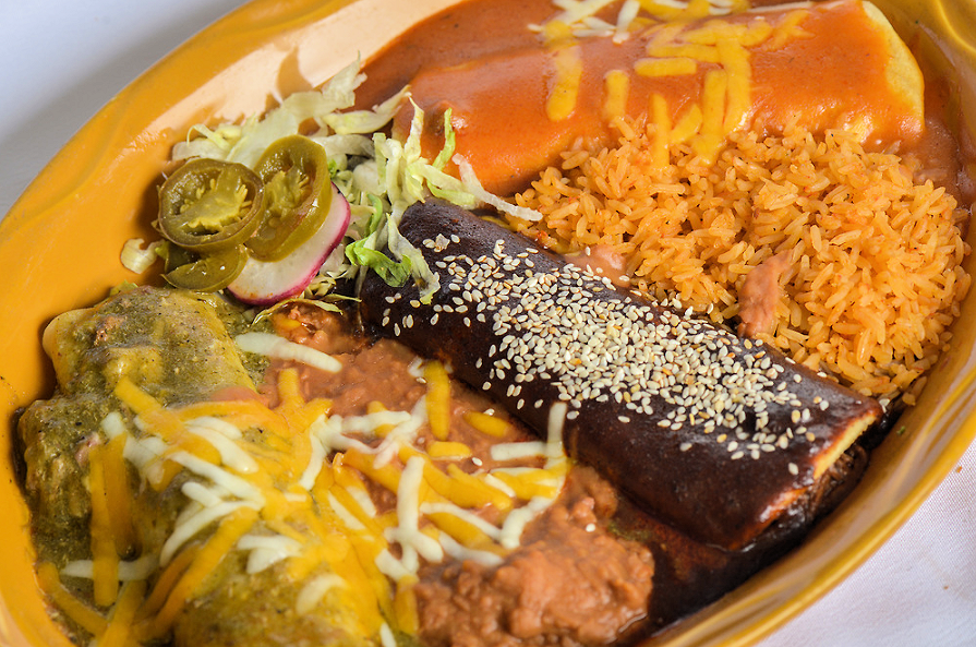Order Tres Bandidos Combo food online from Guadalajara Fiesta Grill store, Tucson on bringmethat.com