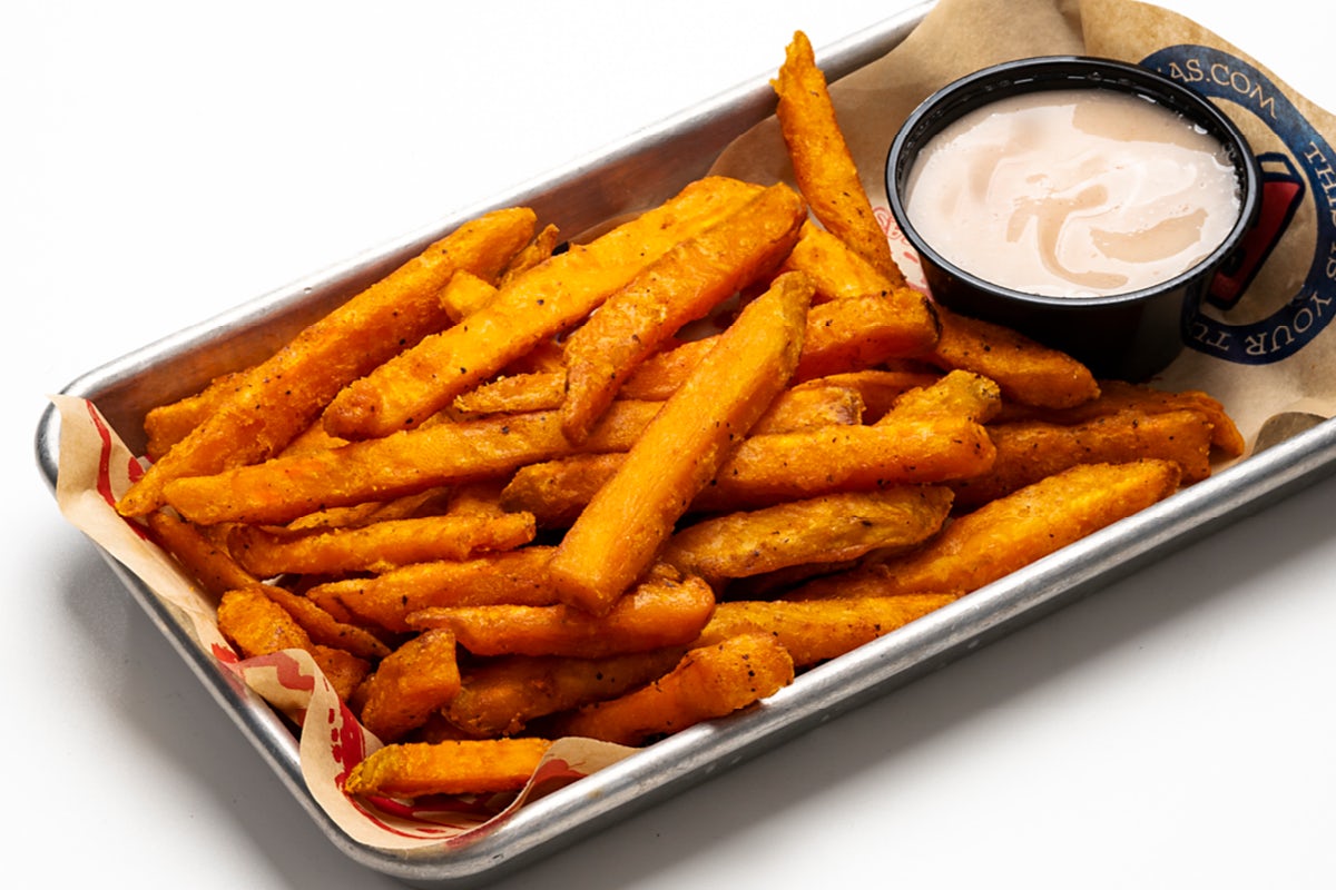 Order Sweet Potato Fries food online from Arooga's Route 124 store, York on bringmethat.com