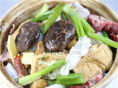 Order Tofu with Assorted Meat Casserole food online from MingHin Cuisine - Lakeshore East store, Chicago on bringmethat.com
