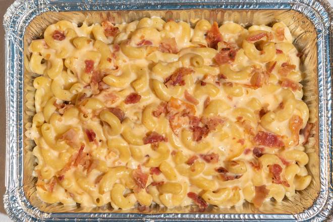 Order Large Bacon Mac & Cheese food online from John Incredible Pizza Company store, Las Vegas on bringmethat.com