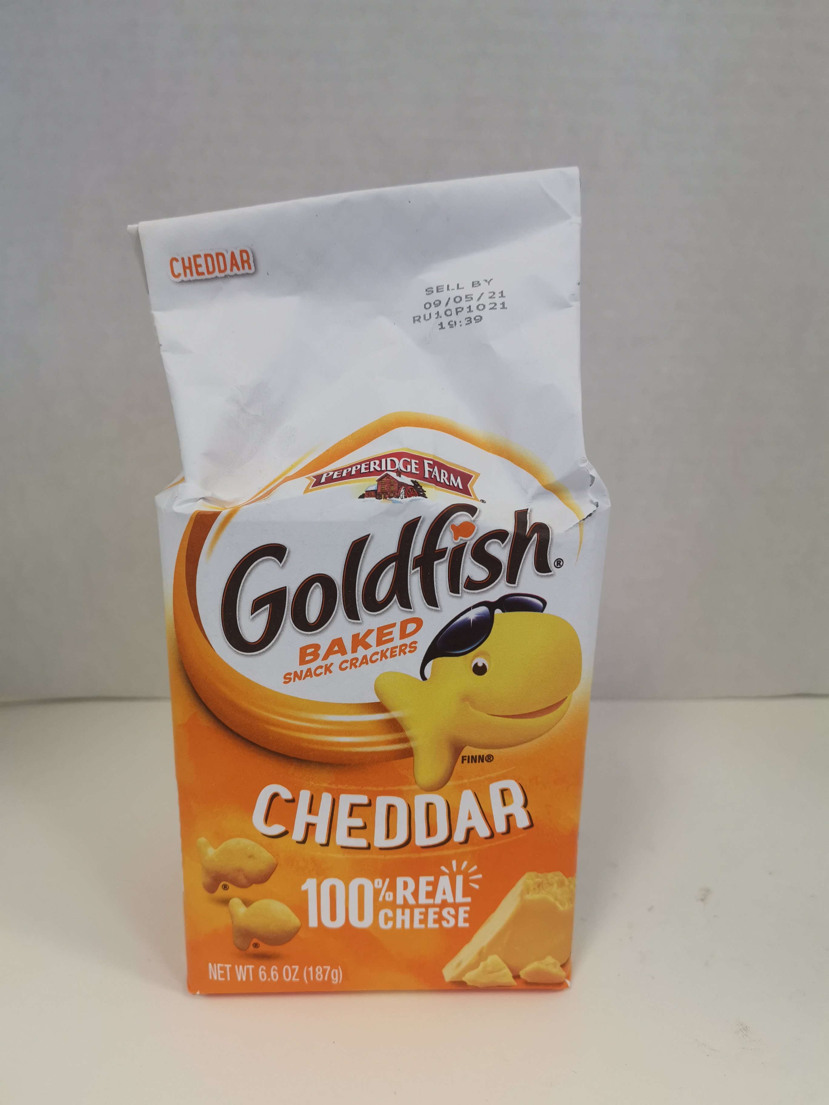 Order Goldfish Cheddar 6.6oz food online from Rank Quickserve store, San Francisco on bringmethat.com