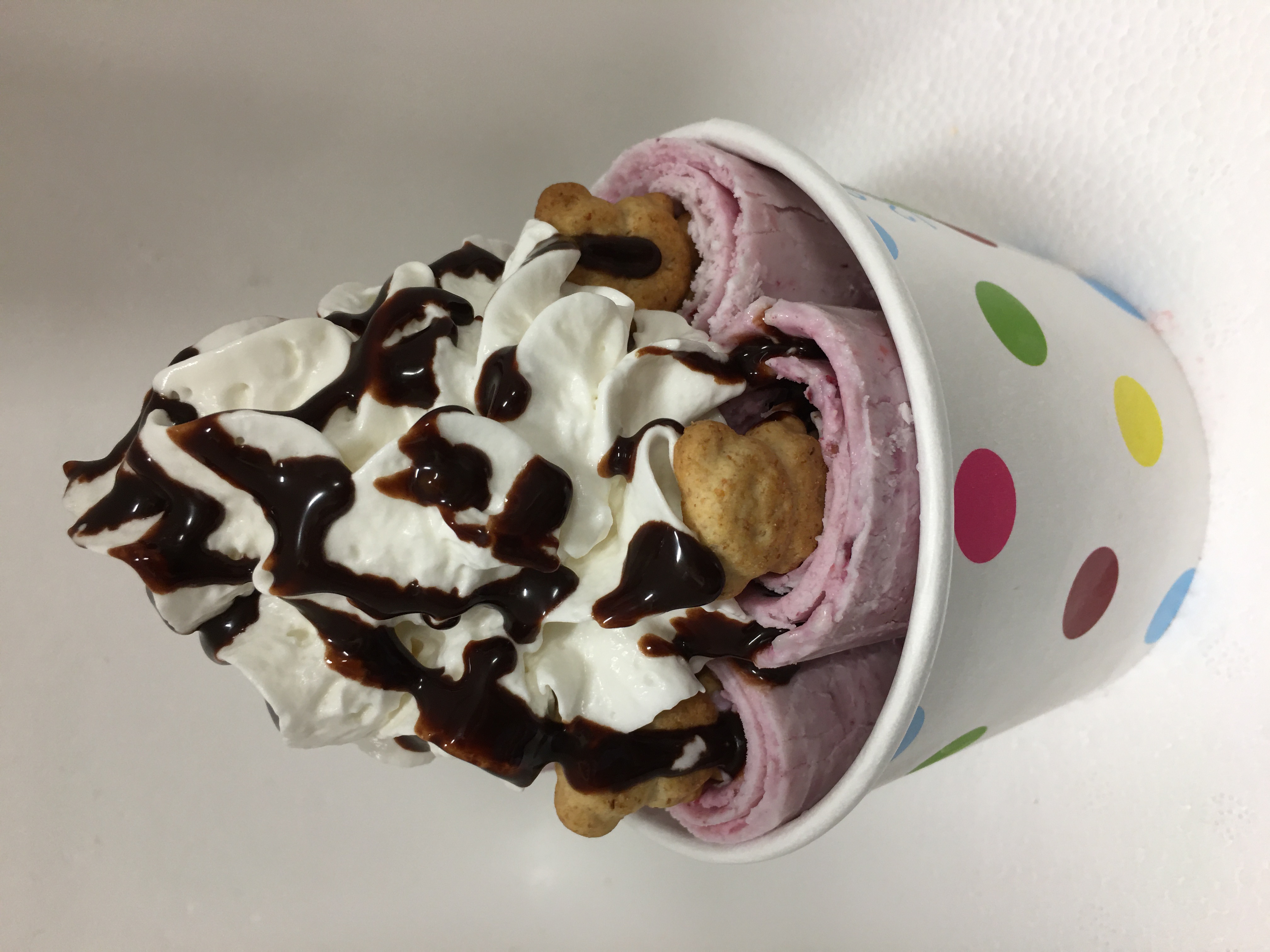 Order 21. EMAW Rolled Ice Cream food online from Pandora Rolled Ice Cream store, Manhattan on bringmethat.com