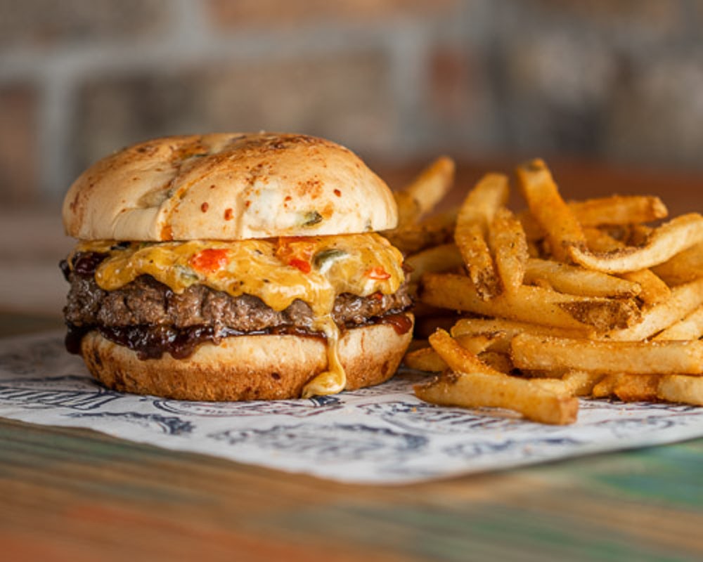 Order Cheddar Pepper Burger food online from Willie's Grill & Icehouse store, Houston on bringmethat.com