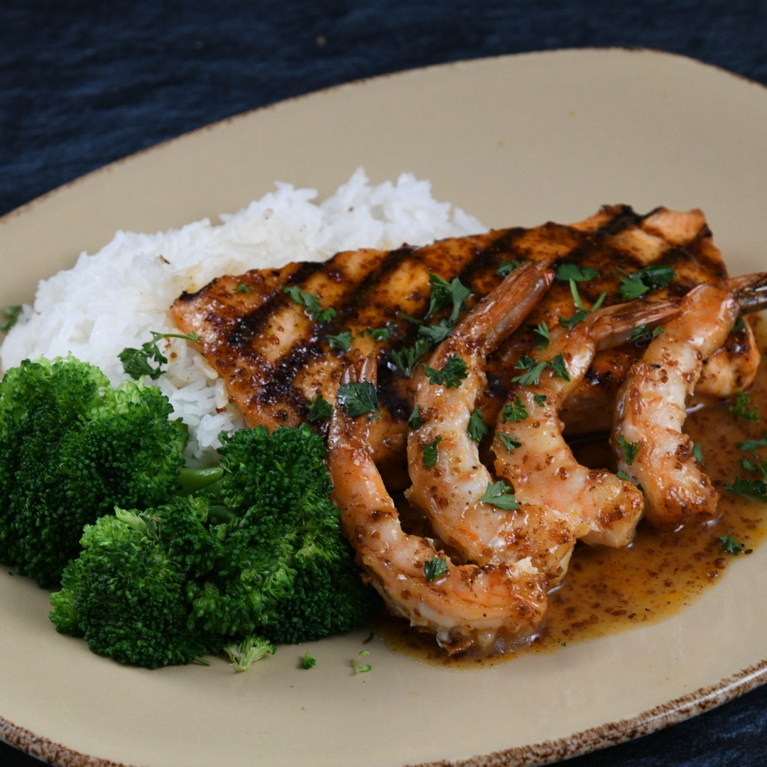 Order Aloha Salmon & Shrimp food online from Rainforest Cafe store, Las Vegas on bringmethat.com