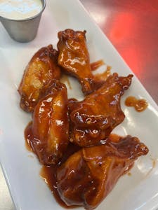 Order Double Play Hot Wings food online from Parkside Sports Grille store, Newton Grove on bringmethat.com