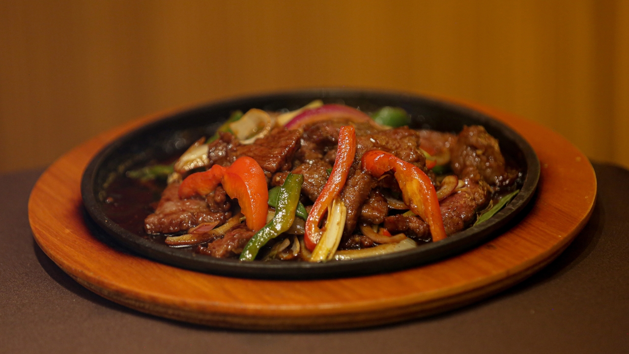 Order Mongolian Skillet Beef food online from Moca store, Hewlett on bringmethat.com