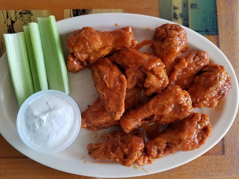 Order Party Wings food online from California Grill and Pizza store, Nottingham on bringmethat.com
