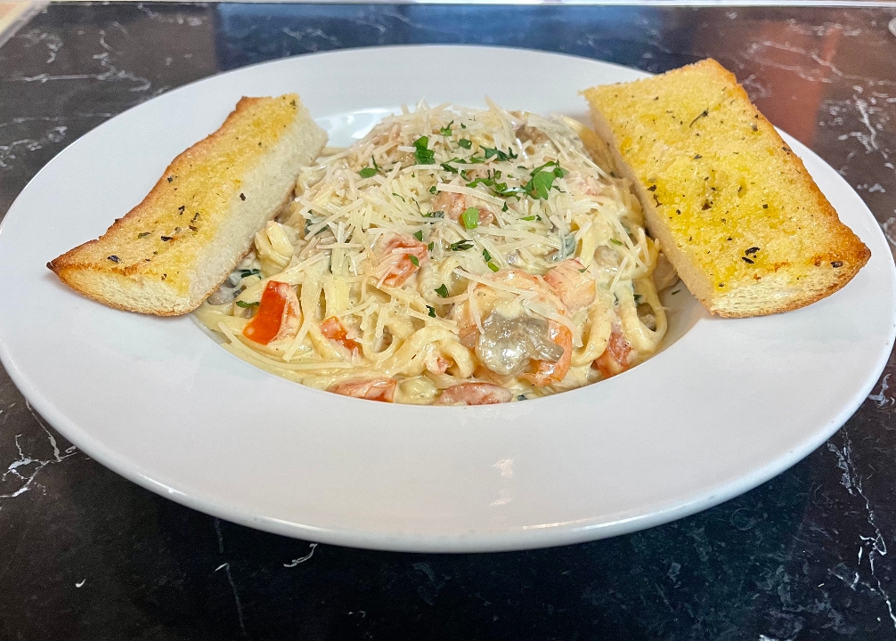 Order LINGUINE DI MARE food online from Bitcoin Pizza store, Seattle on bringmethat.com