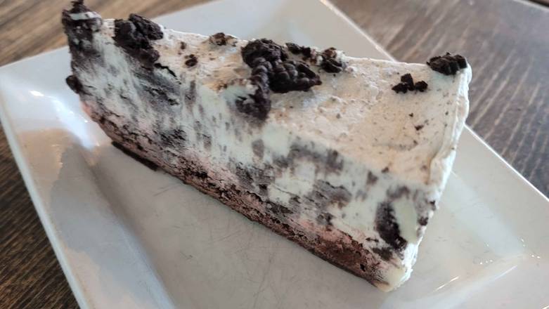 Order Oreo Mousse Cheescake food online from MidiCi The Neapolitan Pizza Company store, Orem on bringmethat.com