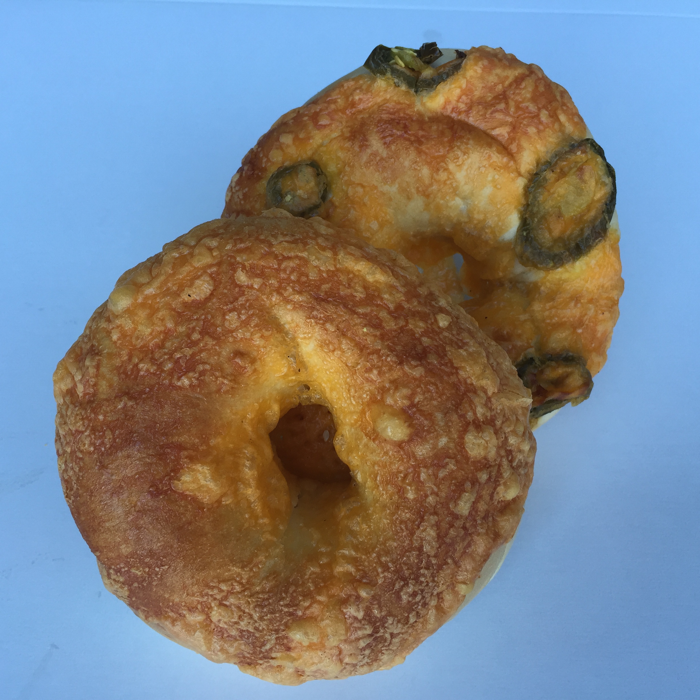 Order Cheese Bagel food online from Bagelworks Cafe store, Los Angeles on bringmethat.com