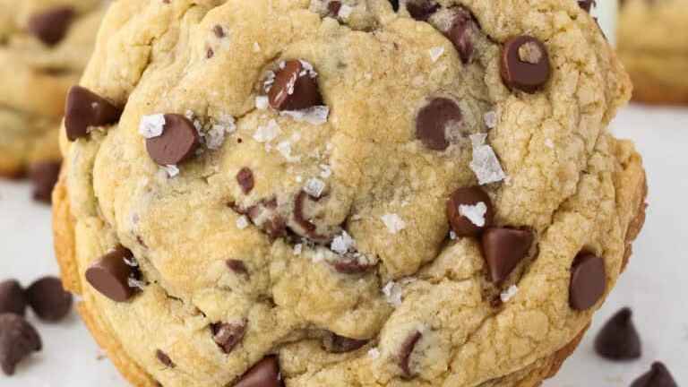 Order Chocolate Chip Cookie Large food online from MidiCi The Neapolitan Pizza Company store, Orem on bringmethat.com