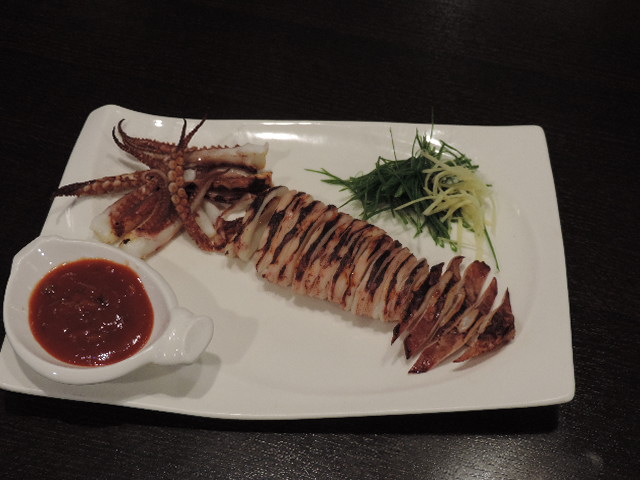 Order I1. Grilled Squid food online from Icho Izakaya Fusion Cuisine store, Temple City on bringmethat.com