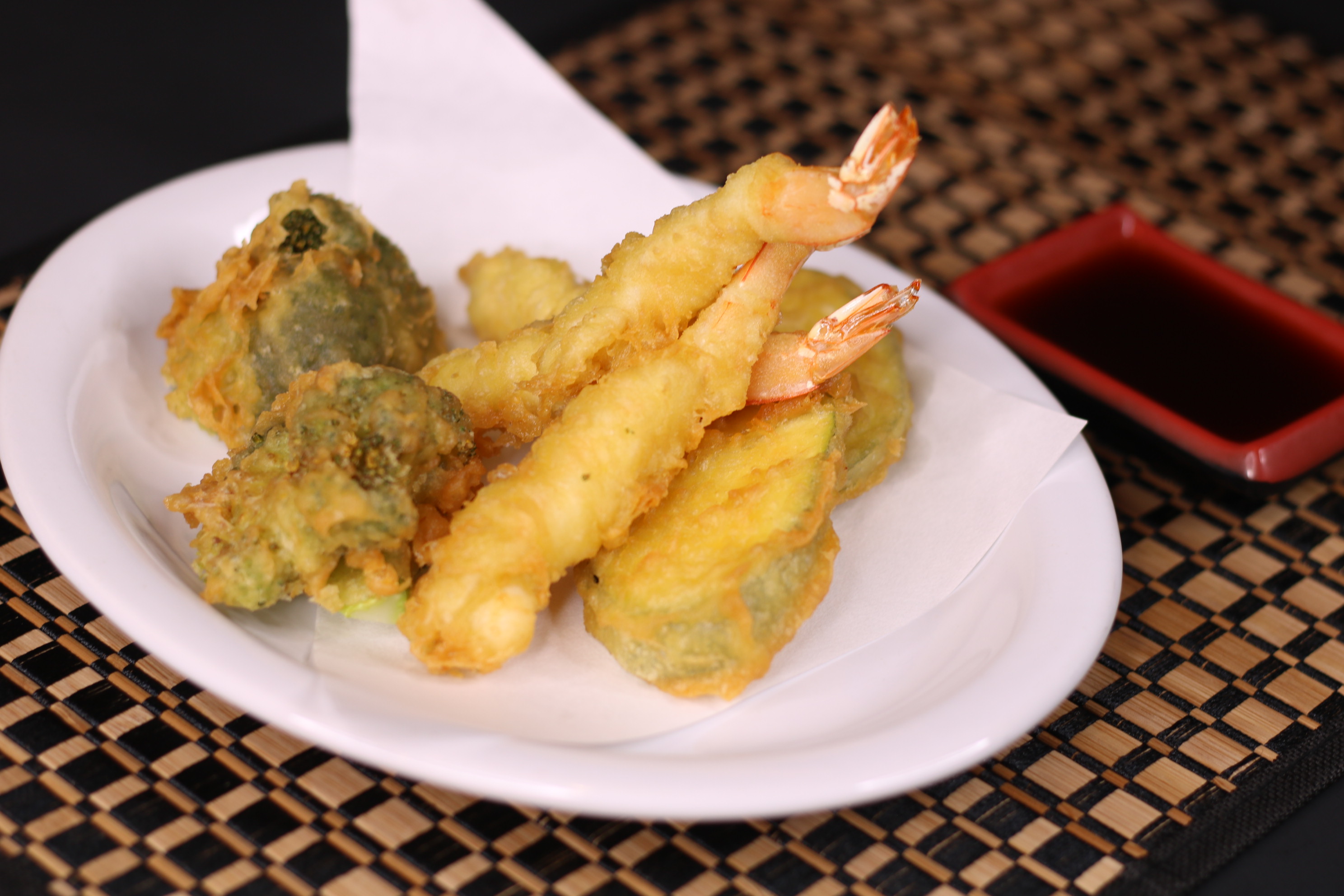 Order Shrimp Tempura food online from Oasis International Cuisine store, Morrow on bringmethat.com
