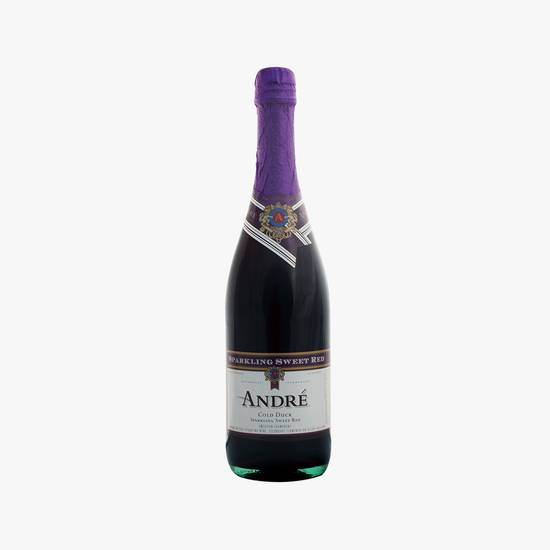 Order Andre Cold Duck Sparkling Sweet Red food online from Mission Liquor & Deli store, Sacramento on bringmethat.com