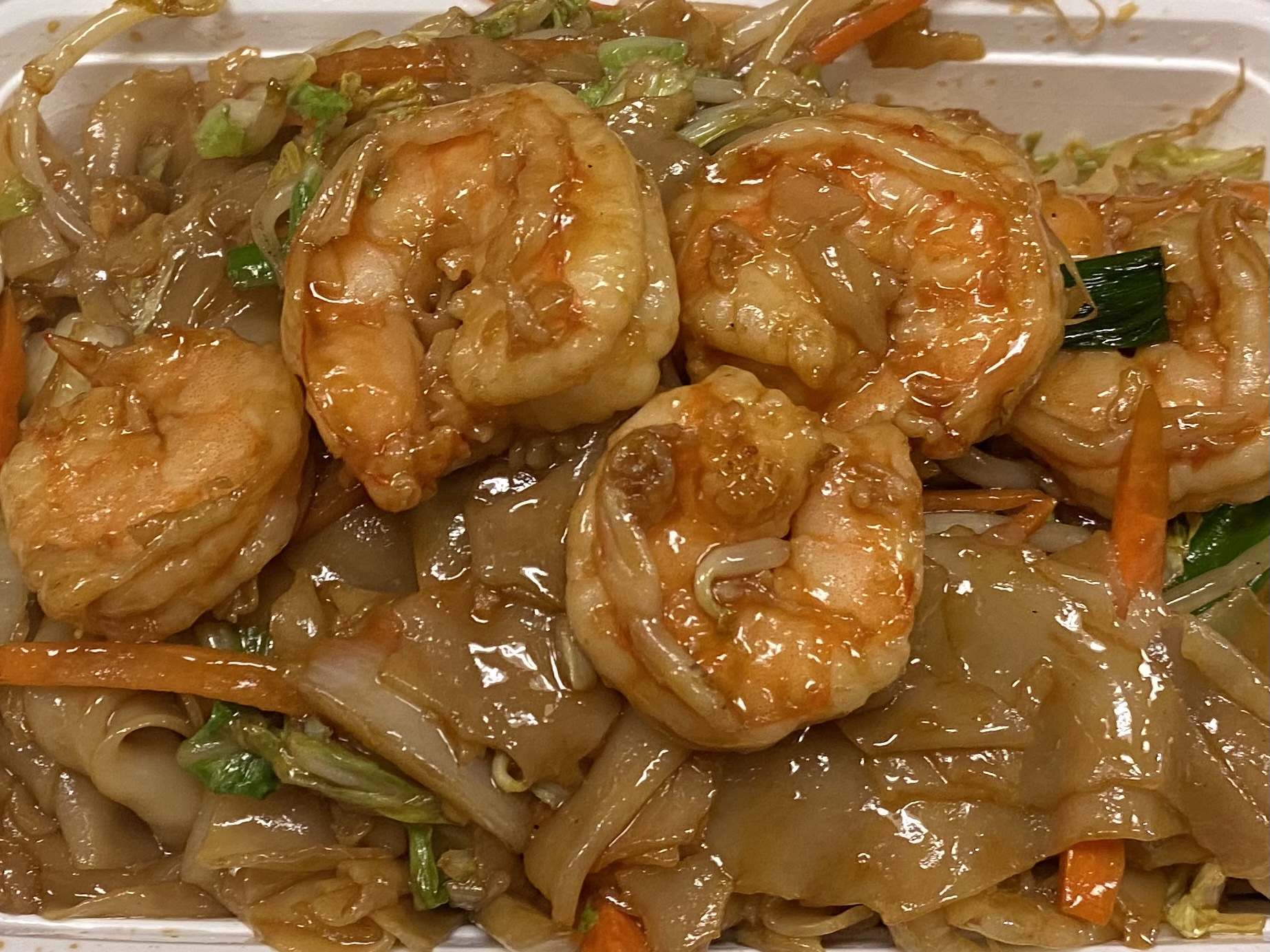 Order Shrimp Chow Fun大虾河粉 food online from Kumo Asian Fusion store, Brick on bringmethat.com