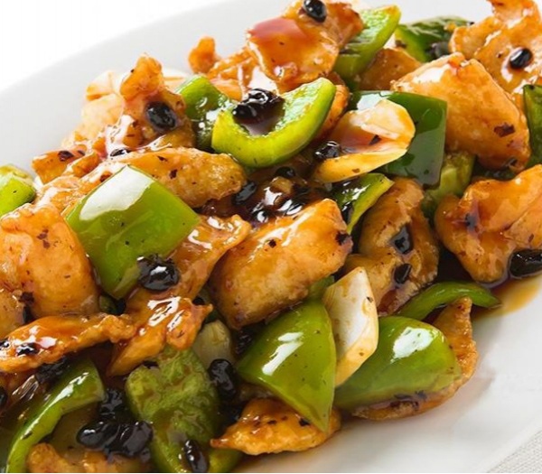 Order 49. Chicken with Black Bean Sauce food online from China Gourmet store, Palmetto Bay on bringmethat.com