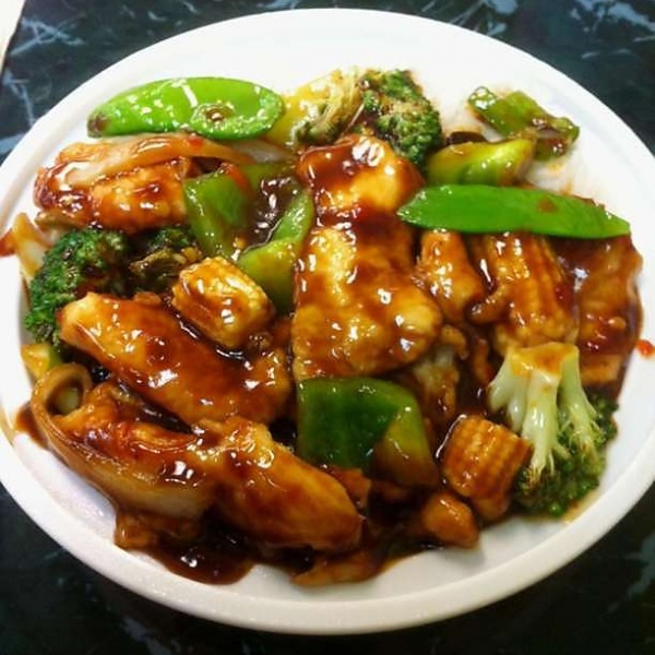 Order 56. Szechuan Chicken food online from China Gourmet store, Palmetto Bay on bringmethat.com