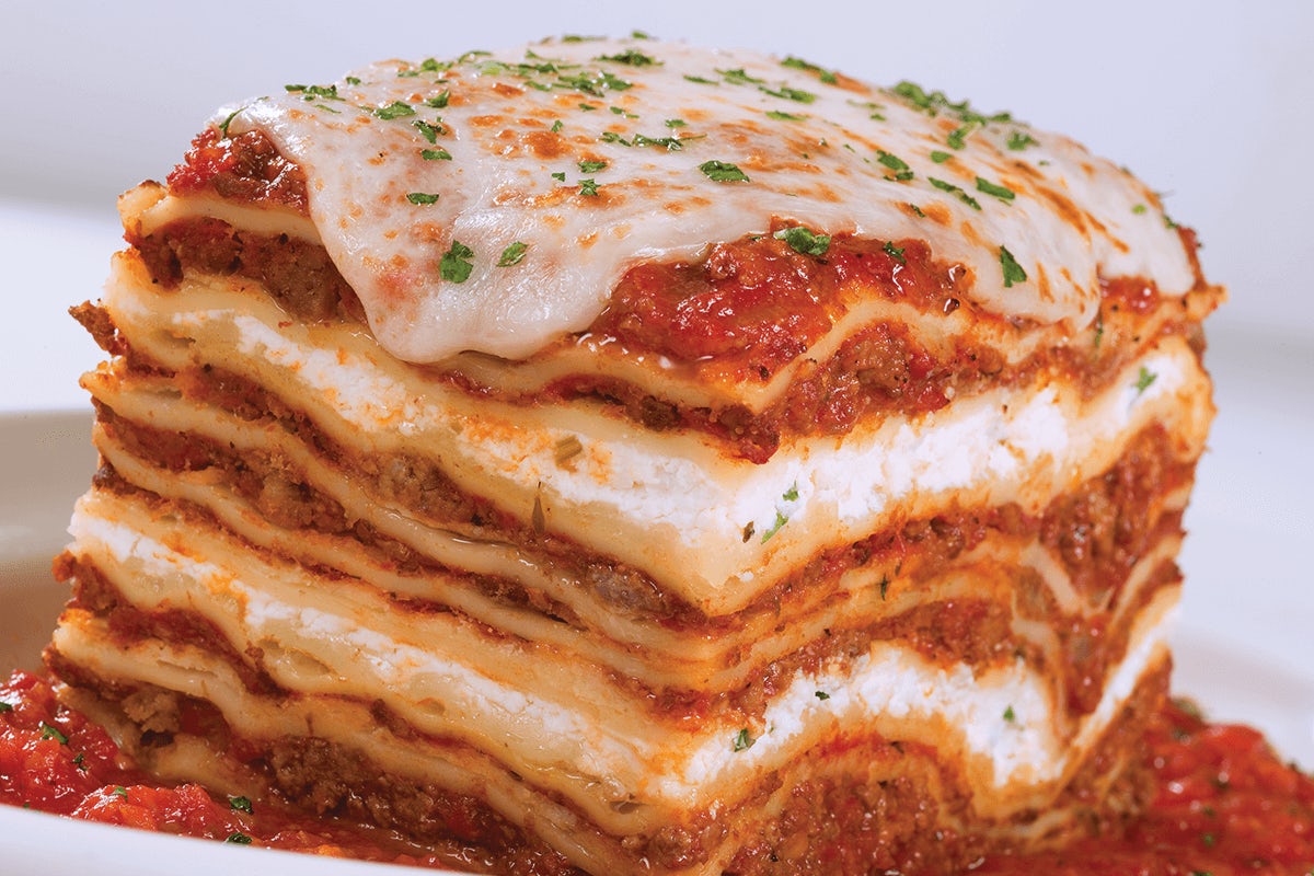 Order Lasagna food online from Buca di Beppo Italian Restaurant store, Pittsburgh on bringmethat.com