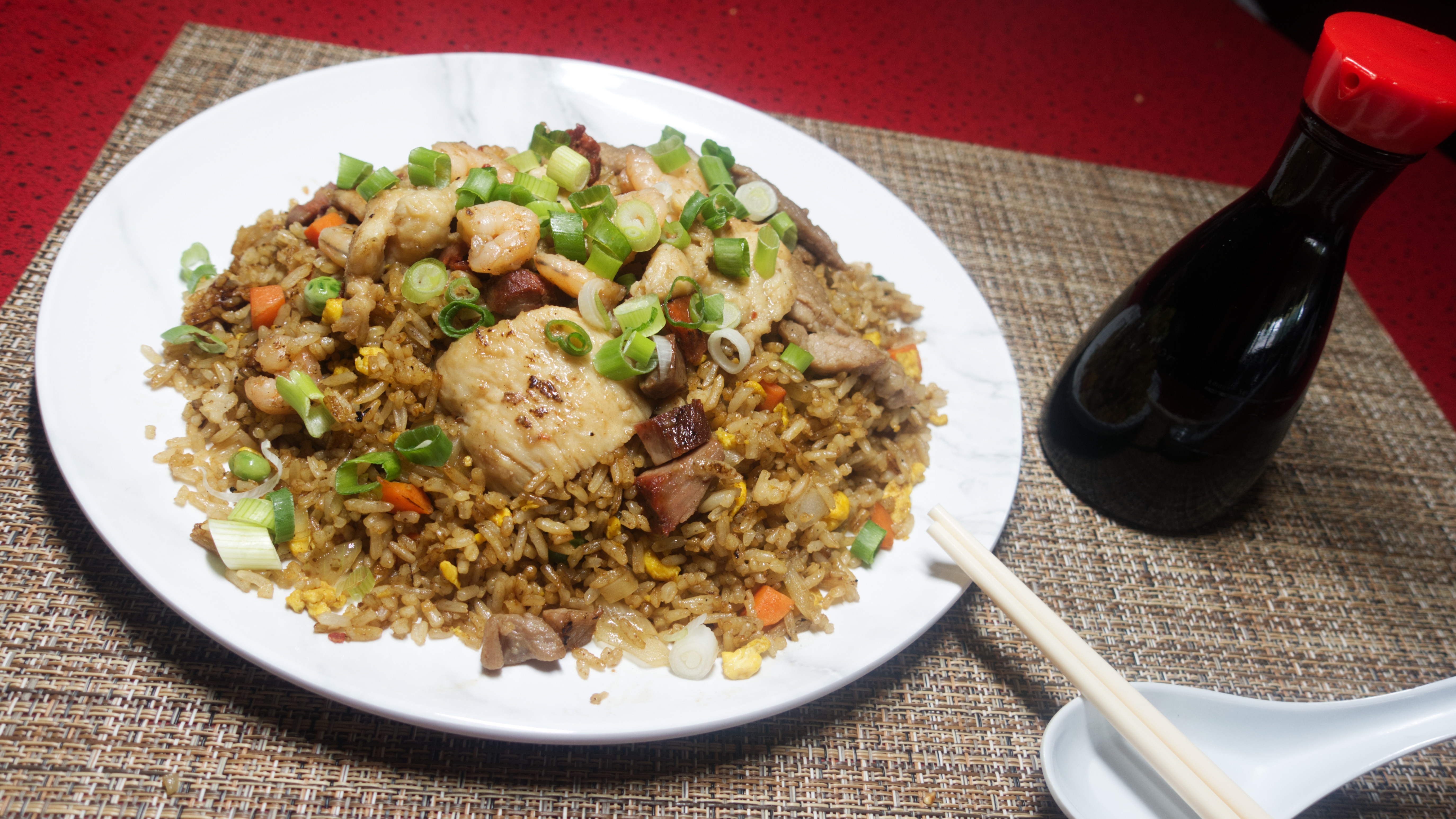 Order House Combination Fried Rice food online from Happy China Restaurant store, Pensacola on bringmethat.com