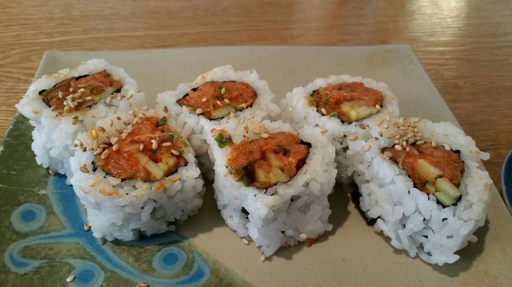 Order Dynamite Cut Roll food online from Taiko store, Irvine on bringmethat.com