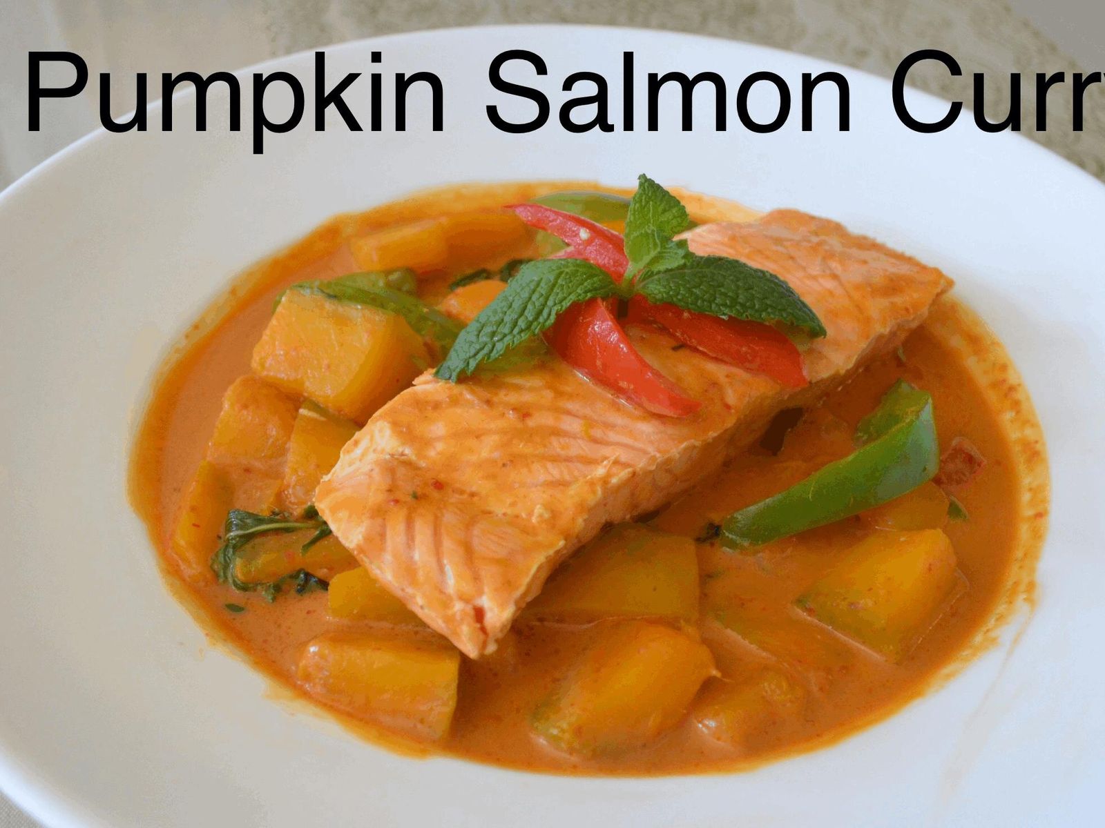 Order Pumpkin Salmon Curry food online from Toomie Thai store, Alameda on bringmethat.com