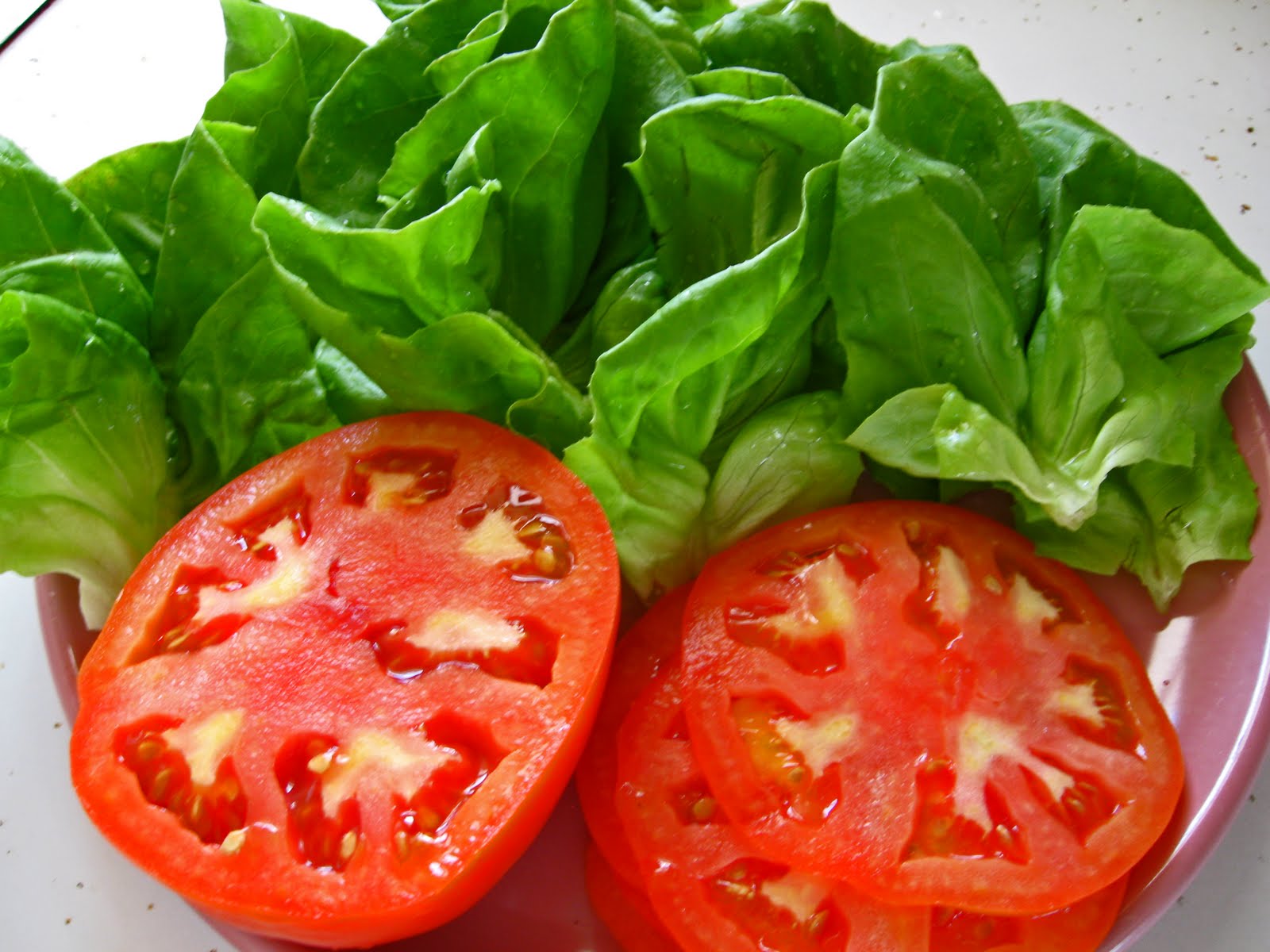 Order Lettuce & Tomato food online from Jackson Hole store, Englewood on bringmethat.com