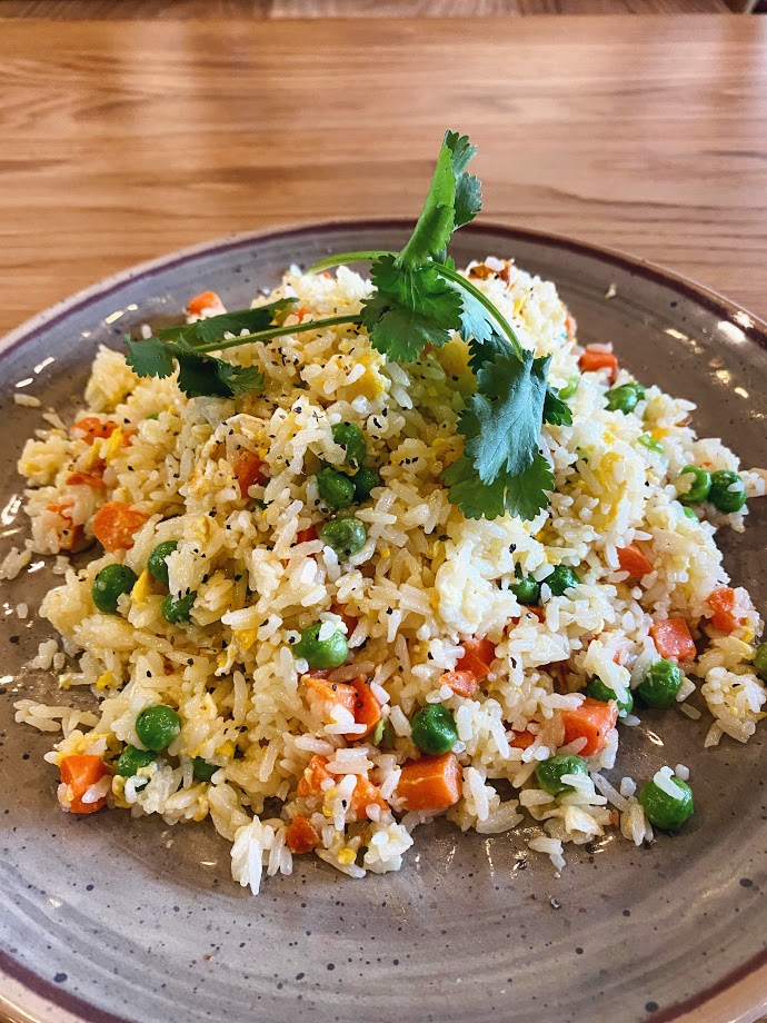 Order House Fried Rice food online from Soup Shop store, Anaheim on bringmethat.com