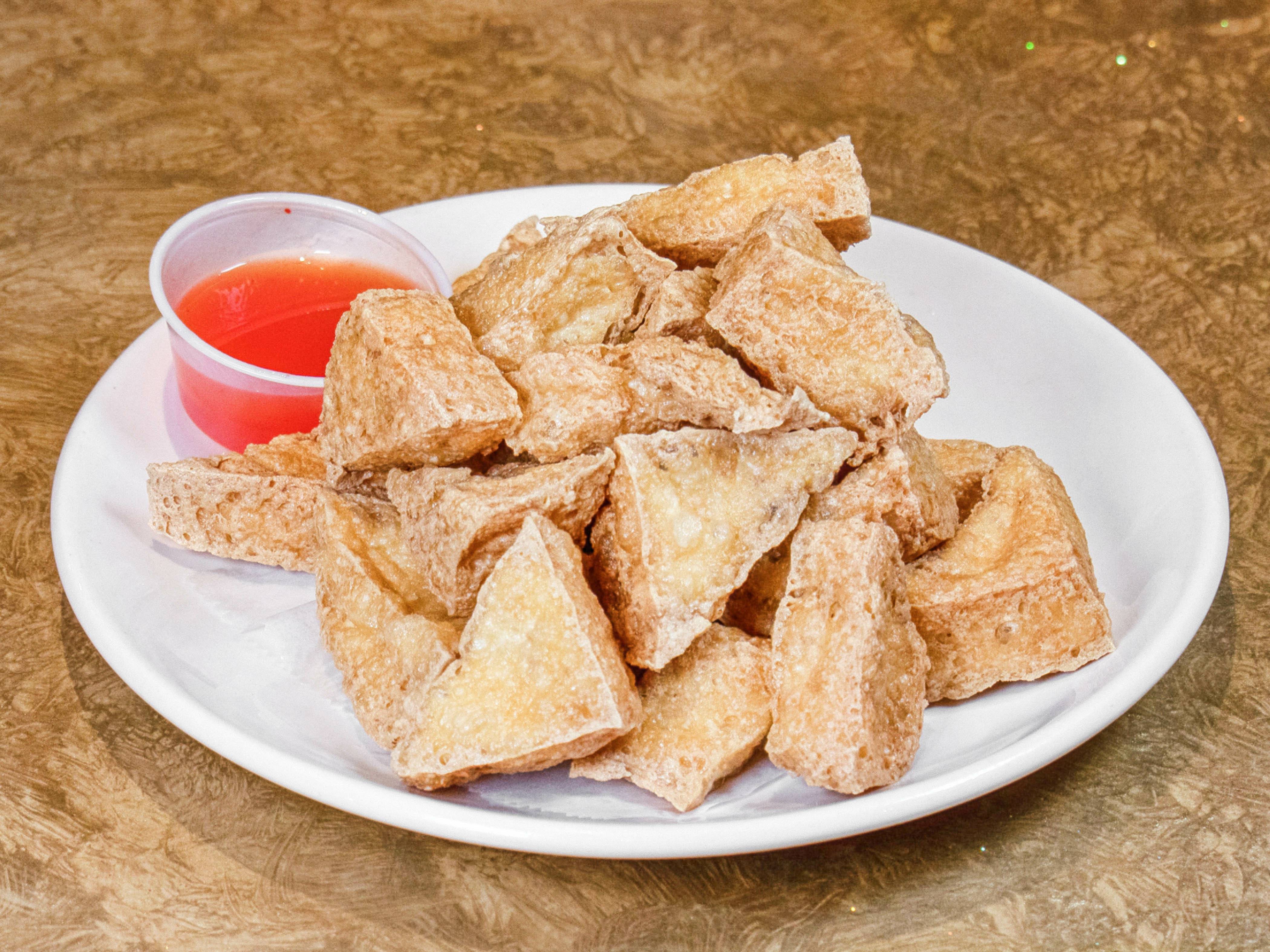 Order Crispy Tofu food online from Rien Tong Thai Cuisine store, Arlington on bringmethat.com