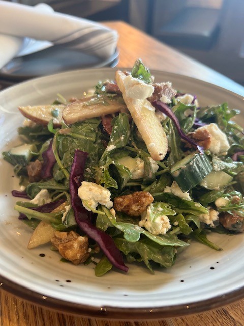 Order Arugula & Goat Cheese Salad food online from Bonfire Grille store, Milford on bringmethat.com
