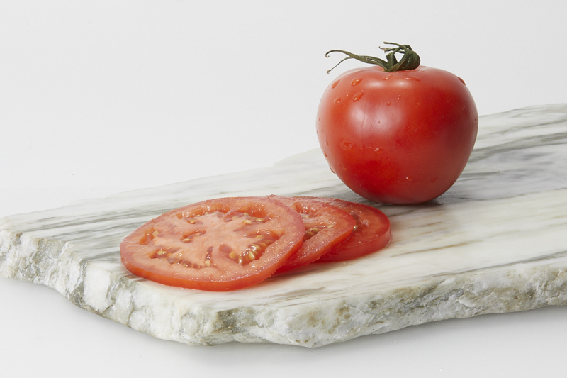 Order 1/2 Pound Container of Tomatoes food online from Murray's Bagels store, New York on bringmethat.com
