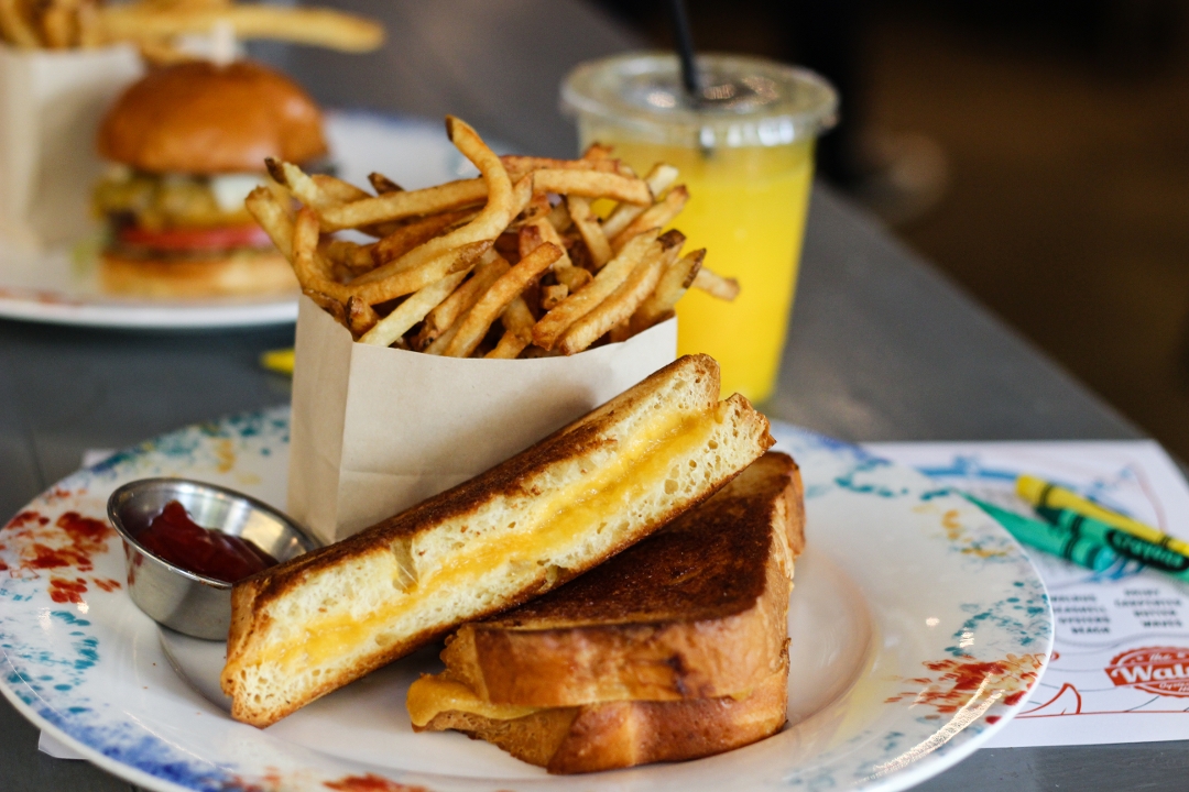 Order Kids Grilled Cheese food online from The Walrus Oyster & Ale House store, Columbia on bringmethat.com