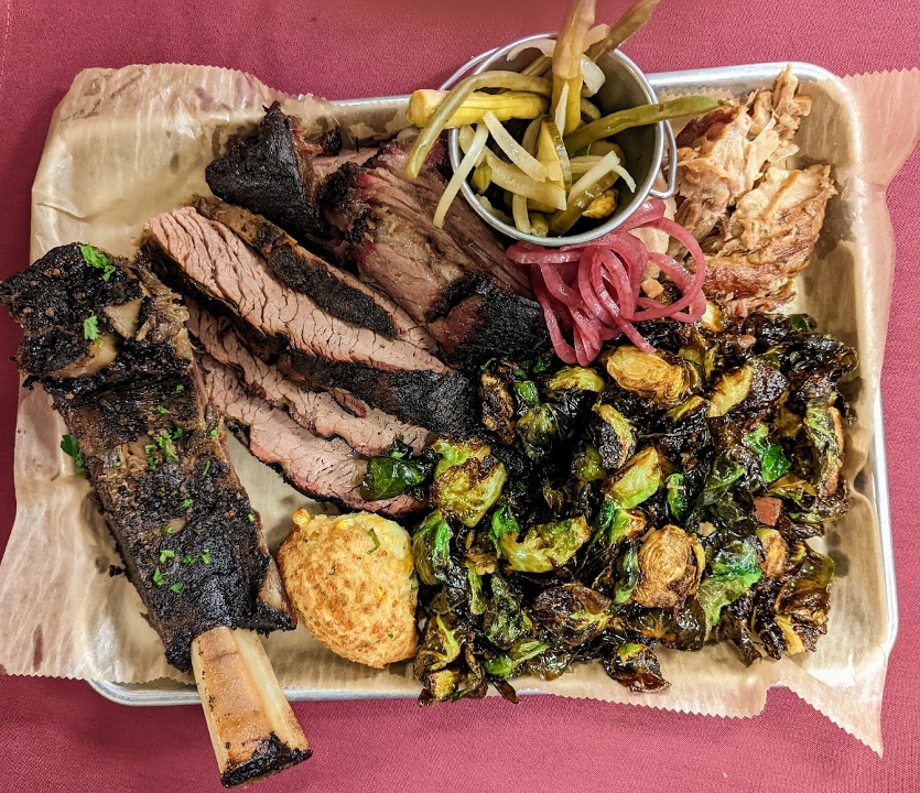 Order Full Smokehouse Platter food online from C.A.Y.A. Smoke House Grill store, Walled Lake on bringmethat.com