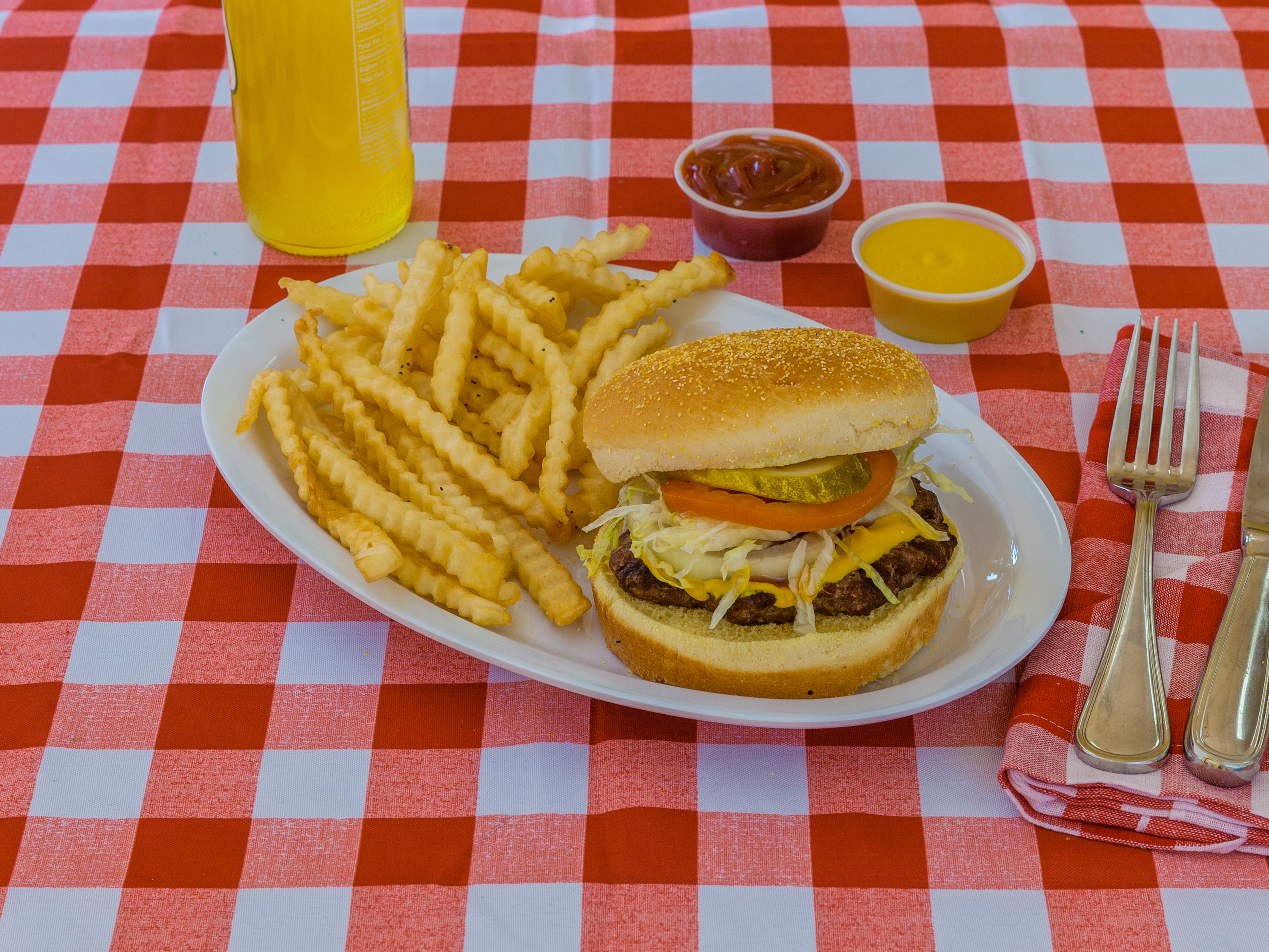 Order Char Broiled Burger food online from Tastee Bites store, Joliet on bringmethat.com