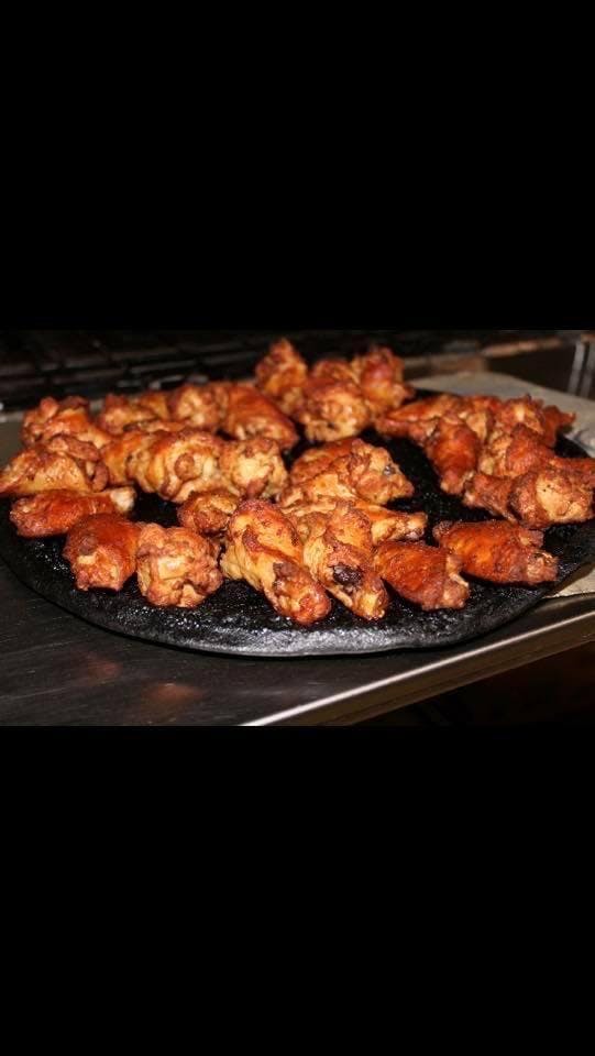 Order Wings - 10 Pieces food online from Custom Pizza store, Talladega on bringmethat.com