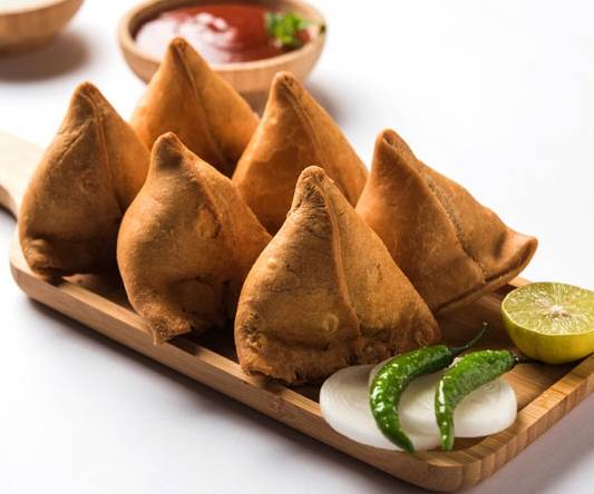 Order Vegetable Samosa food online from Haldi Indian Cuisine store, Glendale on bringmethat.com