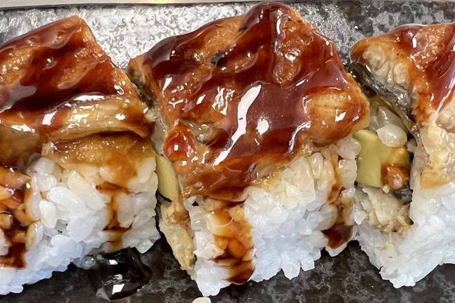 Order Eel Roll food online from Maneki Neko Express store, Arlington on bringmethat.com