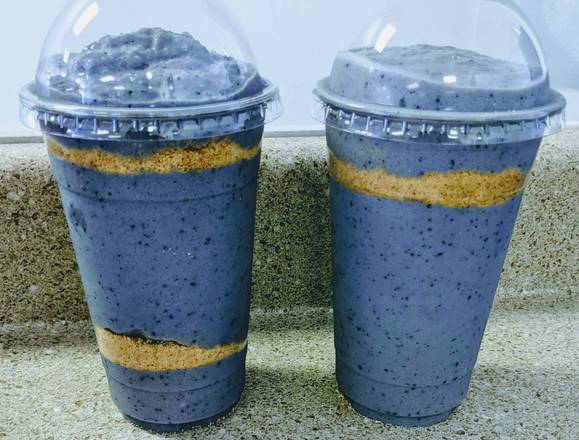 Order Blueberry Protein Shake food online from Uplift Nutrition store, Champion on bringmethat.com