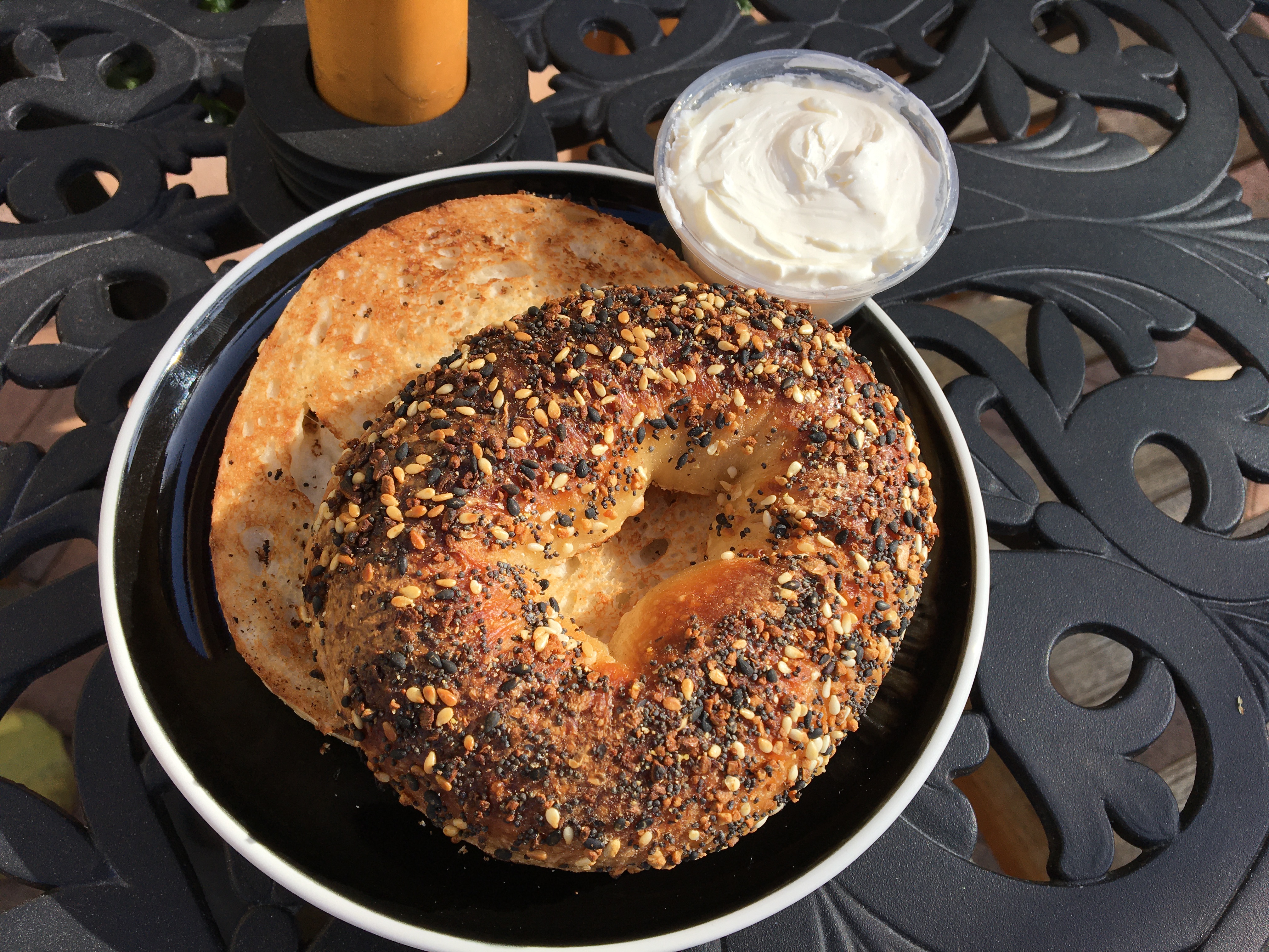 Order Wood Fired Everything Bagel w/ Cream Cheese food online from Seven Seas Roasting store, San Diego on bringmethat.com
