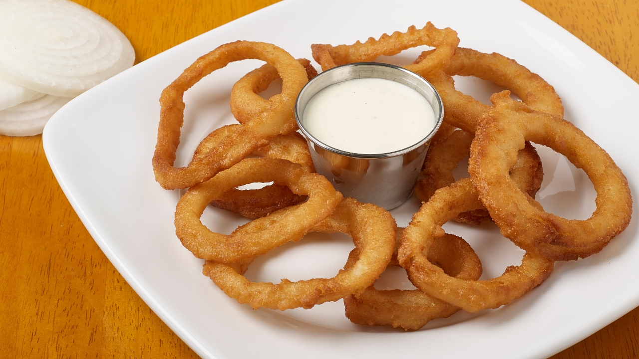 Order ONION RINGS food online from Judy Pizza store, Highland Park on bringmethat.com
